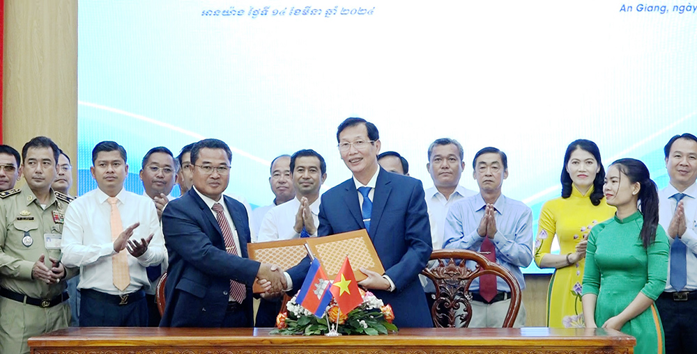 An Giang và Takeo Campuchia hợp tác cùng phát triển biên giới