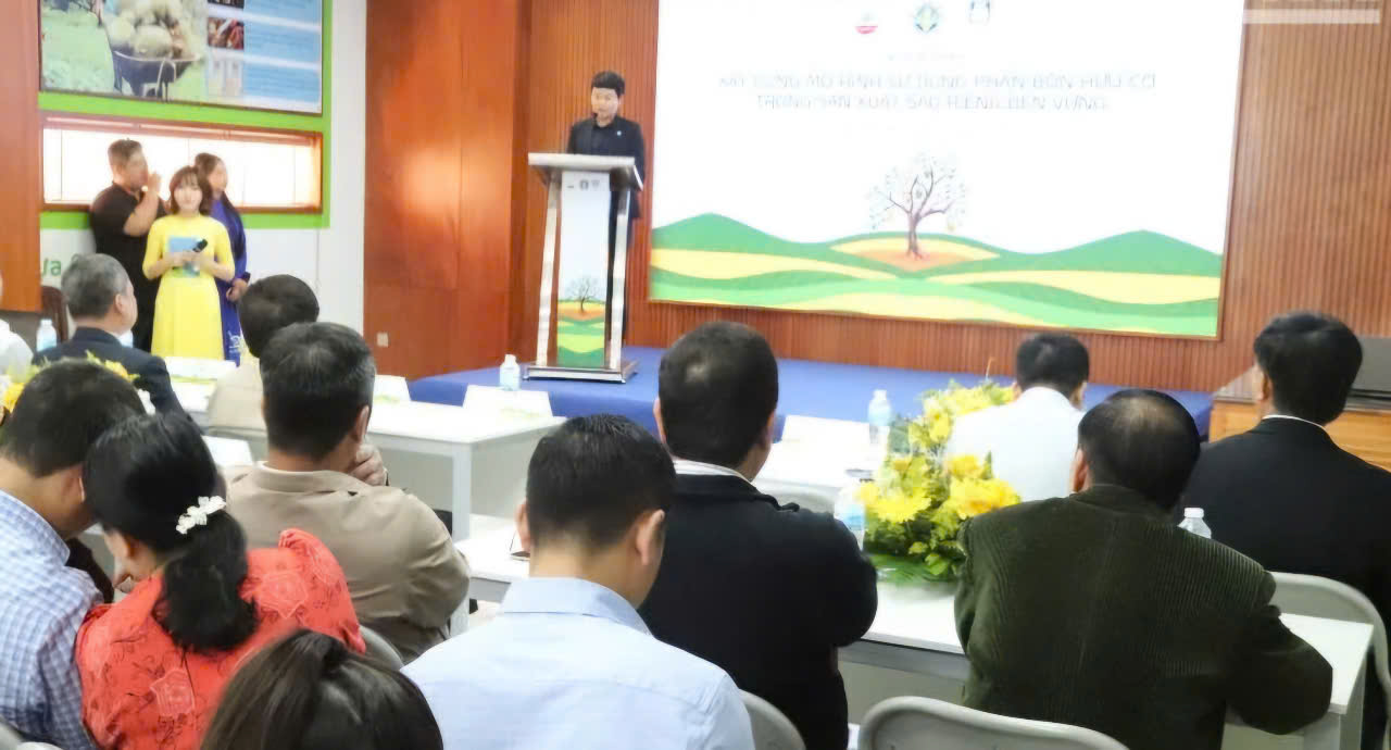 Đắk Lắk Địa phương đầu tiên sử dụng phân bón hữu cơ trong sản xuất sầu riêng bền vững