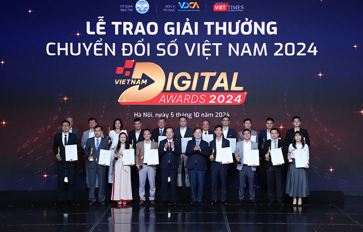 EVN nhận Giải thưởng Chuyển đổi số Việt Nam năm 2024