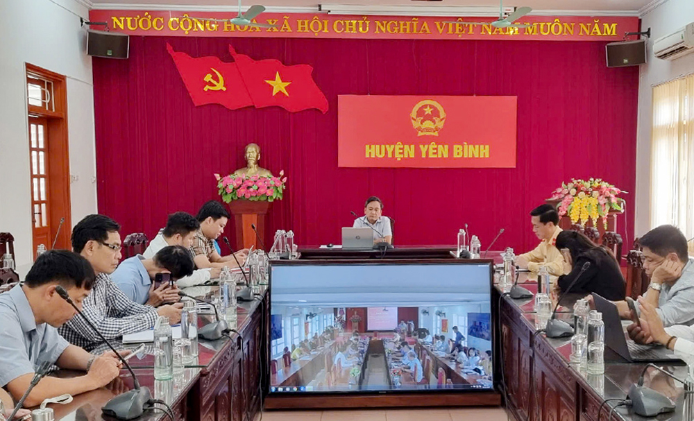 Huyện Yên Bình Yên Bái  Nâng cao nhận thức về ATGT đường bộ cho cán bộ, công chức