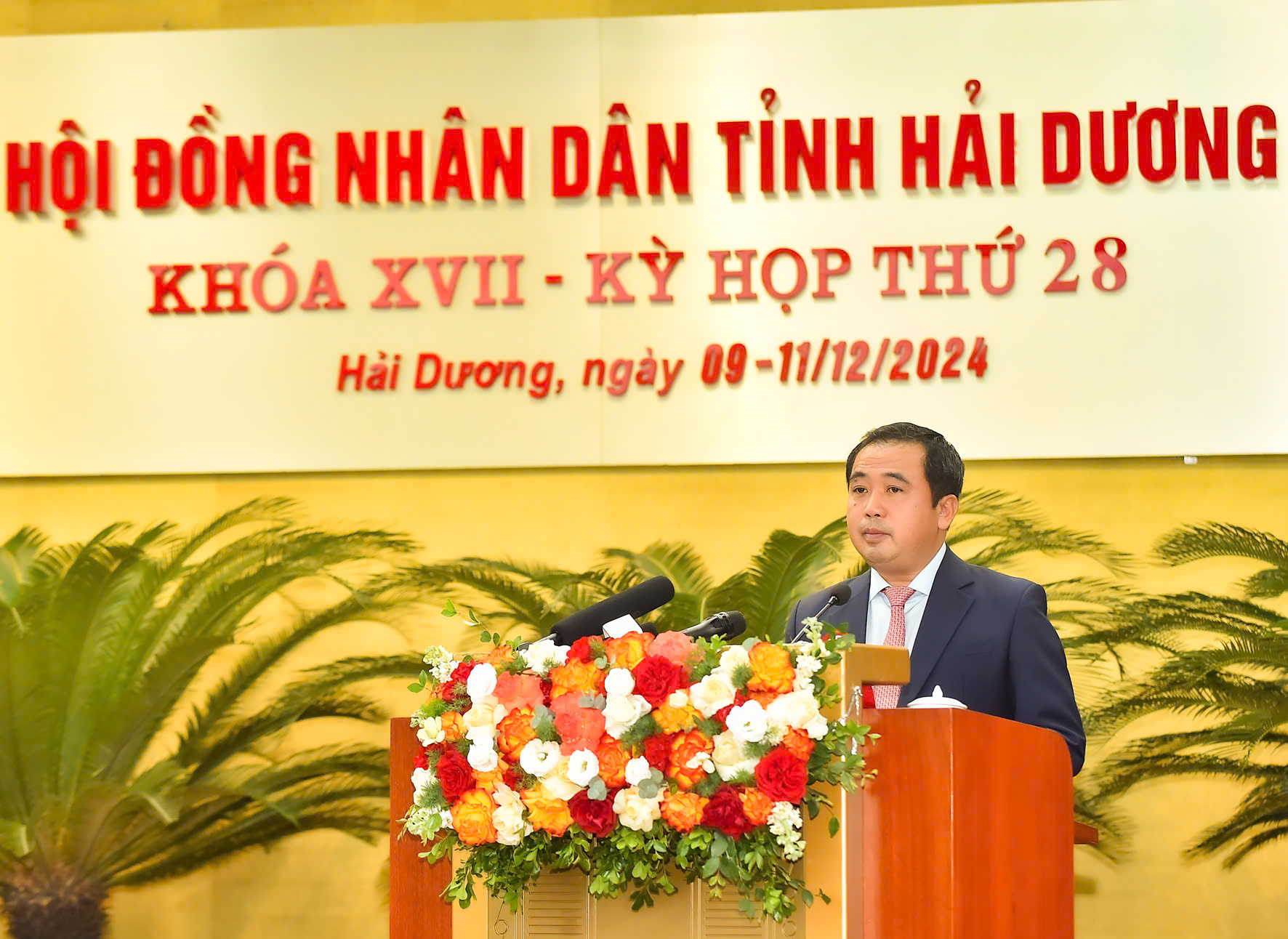 Đoàn kết, quyết tâm cao, dũng cảm và hy sinh lợi ích cá nhân để sắp xếp, tinh gọn bộ máy