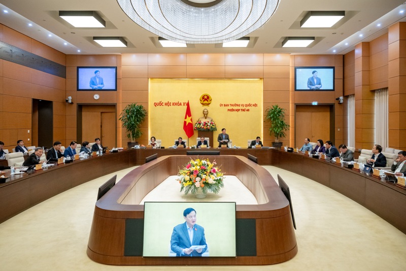 Thông qua Nghị quyết sắp xếp đơn vị hành chính cấp huyện, cấp xã tỉnh Ninh Bình