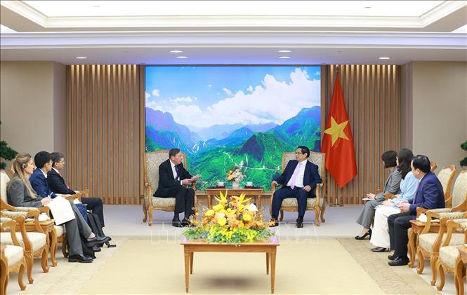 Thủ tướng Phạm Minh Chính tiếp lãnh đạo Quỹ đầu tư Kohlberg Kravis Roberts, Hoa Kỳ