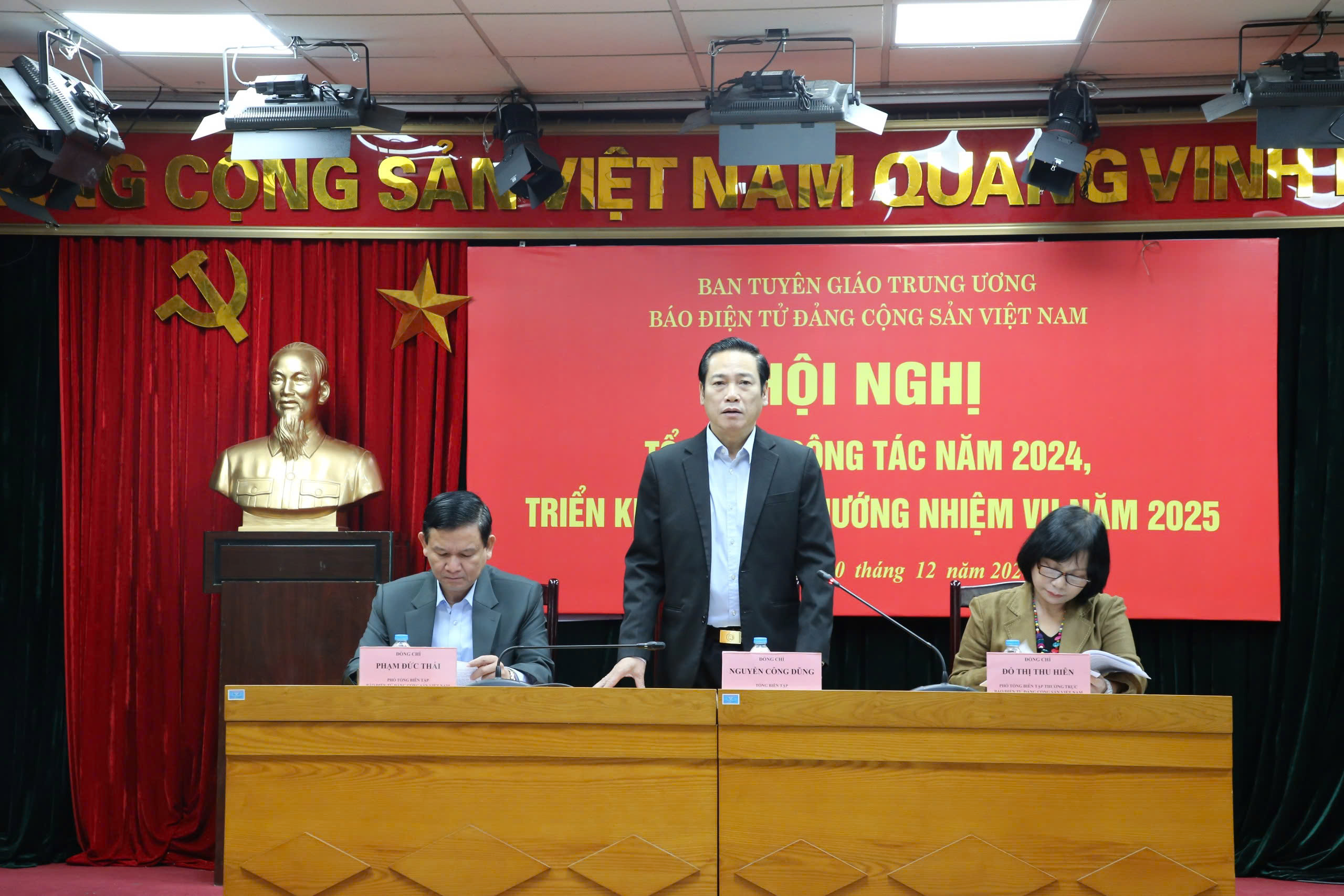 Báo điện tử Đảng Cộng sản Việt Nam - cơ quan báo chí chủ lực của Đảng trên mạng Internet