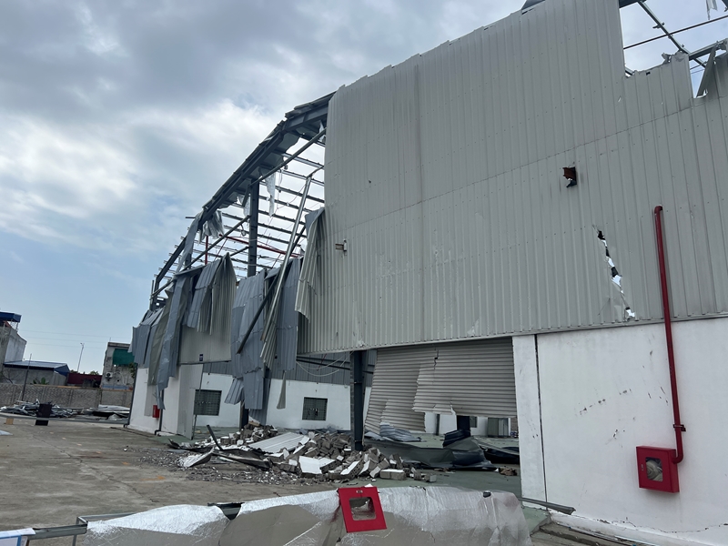 Ngân hàng hỗ trợ cơ cấu nợ cho khách hàng bị ảnh hưởng bởi bão số 3