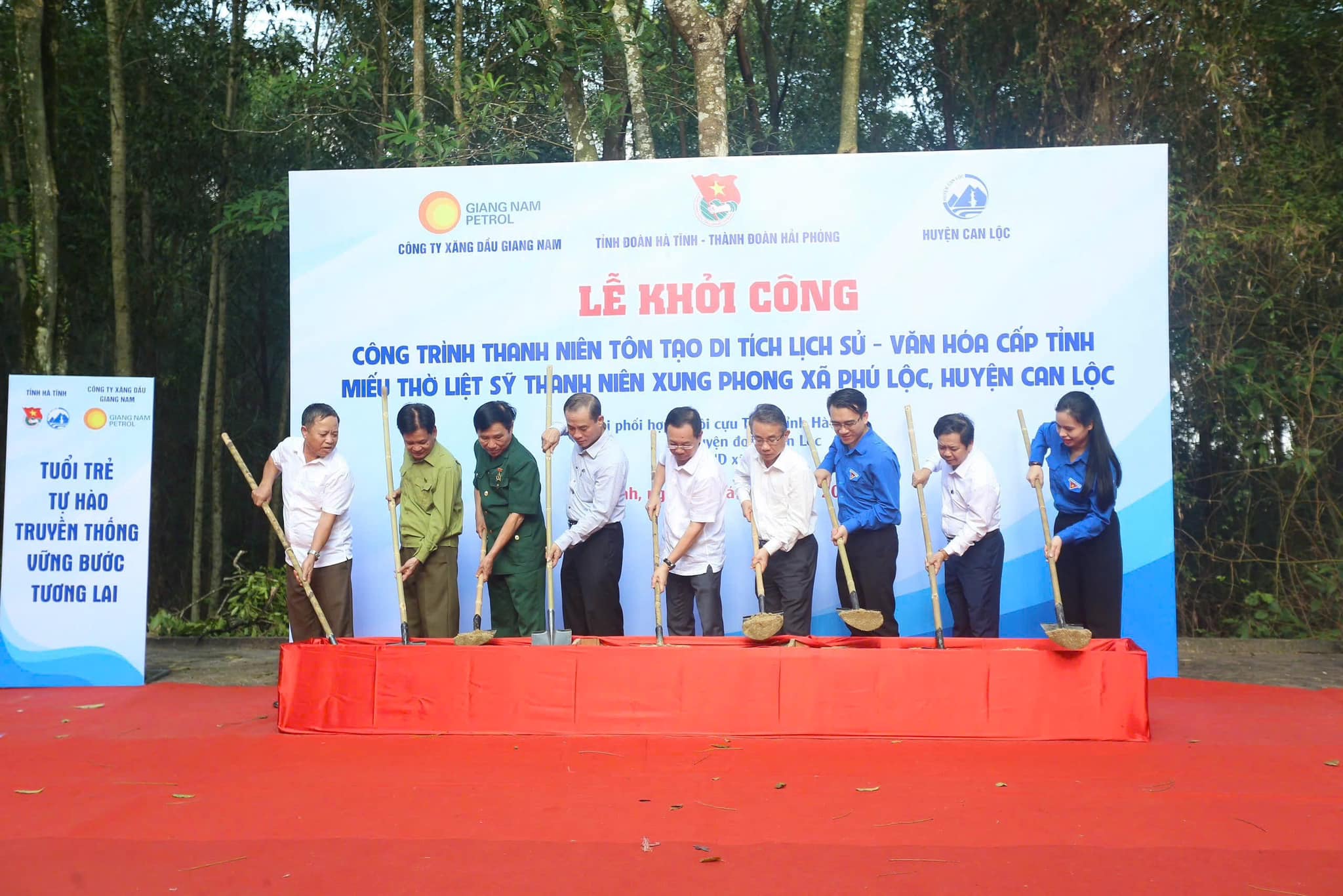 Công tác Đoàn và phong trào thanh thiếu nhi của Hà Tĩnh có nhiều đóng góp cho xã hội