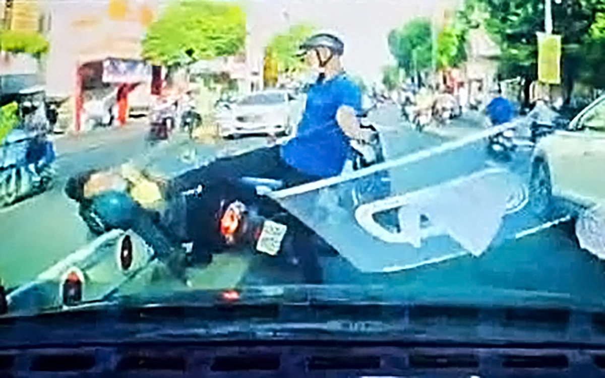 Ứng xử ra sao khi va chạm giao thông