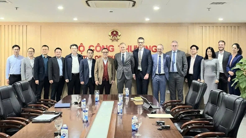 Tăng cường hợp tác trong lĩnh vực năng lượng với Đan Mạch