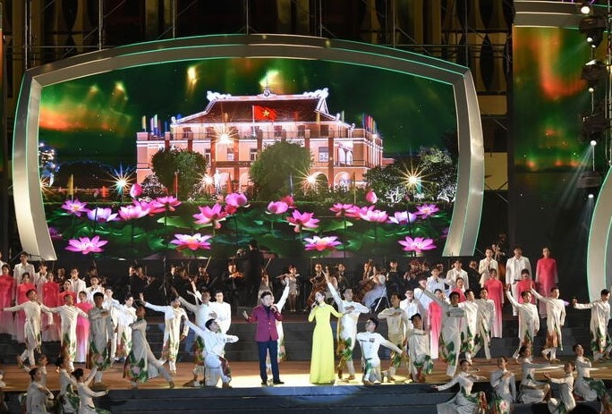 Xuân Quê hương 2025  Việt Nam – vươn lên trong kỷ nguyên mới