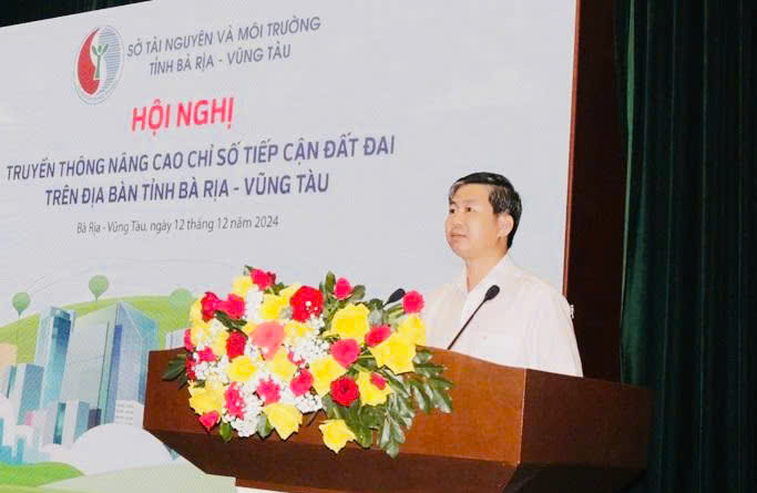 Công khai, minh bạch các thủ tục hành chính về trình tự, thủ tục giải quyết hồ sơ đất đai