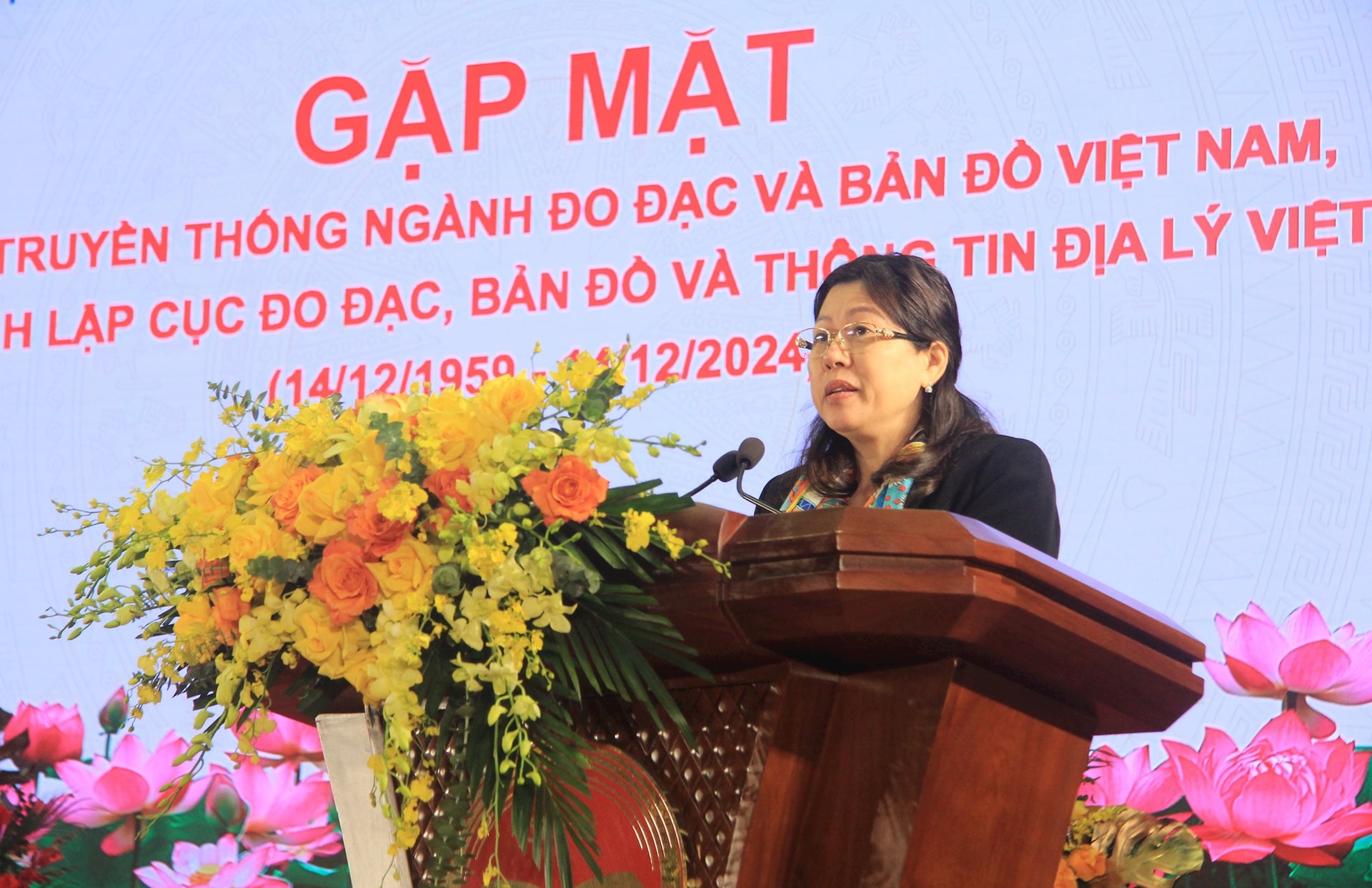 Cung cấp đầy đủ, kịp thời dữ liệu đo đạc và bản đồ phục vụ ứng phó biến đổi khí hậu