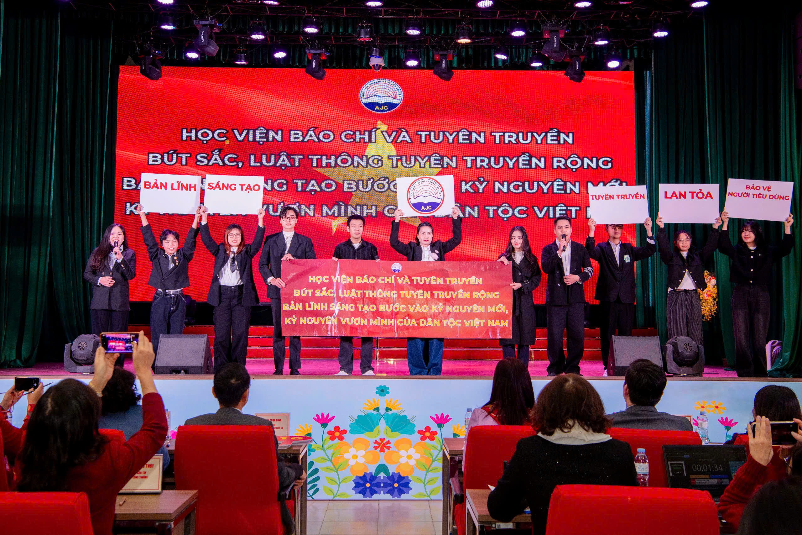 Chung kết cuộc thi tuyên truyền pháp luật bảo vệ quyền lợi người tiêu dùng