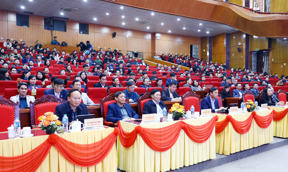 Bắc Giang Thông tin chuyên đề cho cán bộ chủ chốt