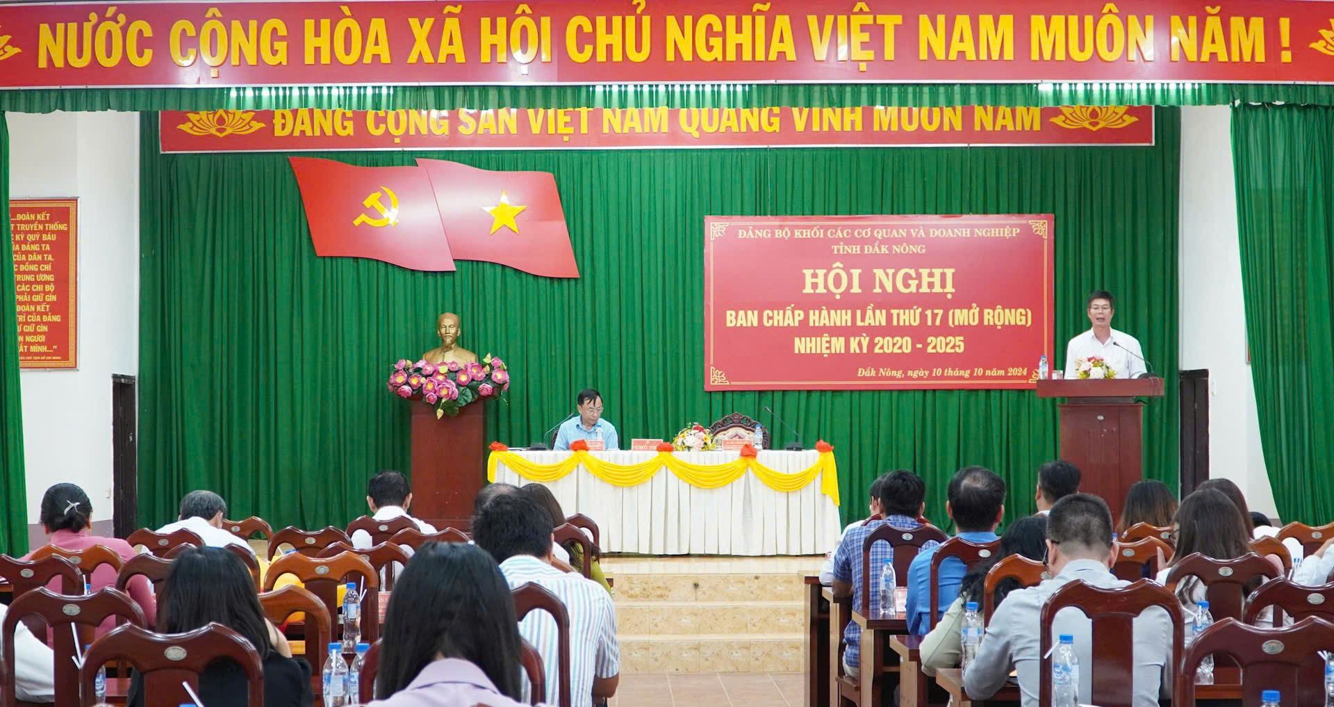 Đắk Nông Phấn đấu 100 đảng viên chấp hành và thực hiện tốt đường lối, chủ trương của Đảng, chính sách, pháp luật của Nhà nước