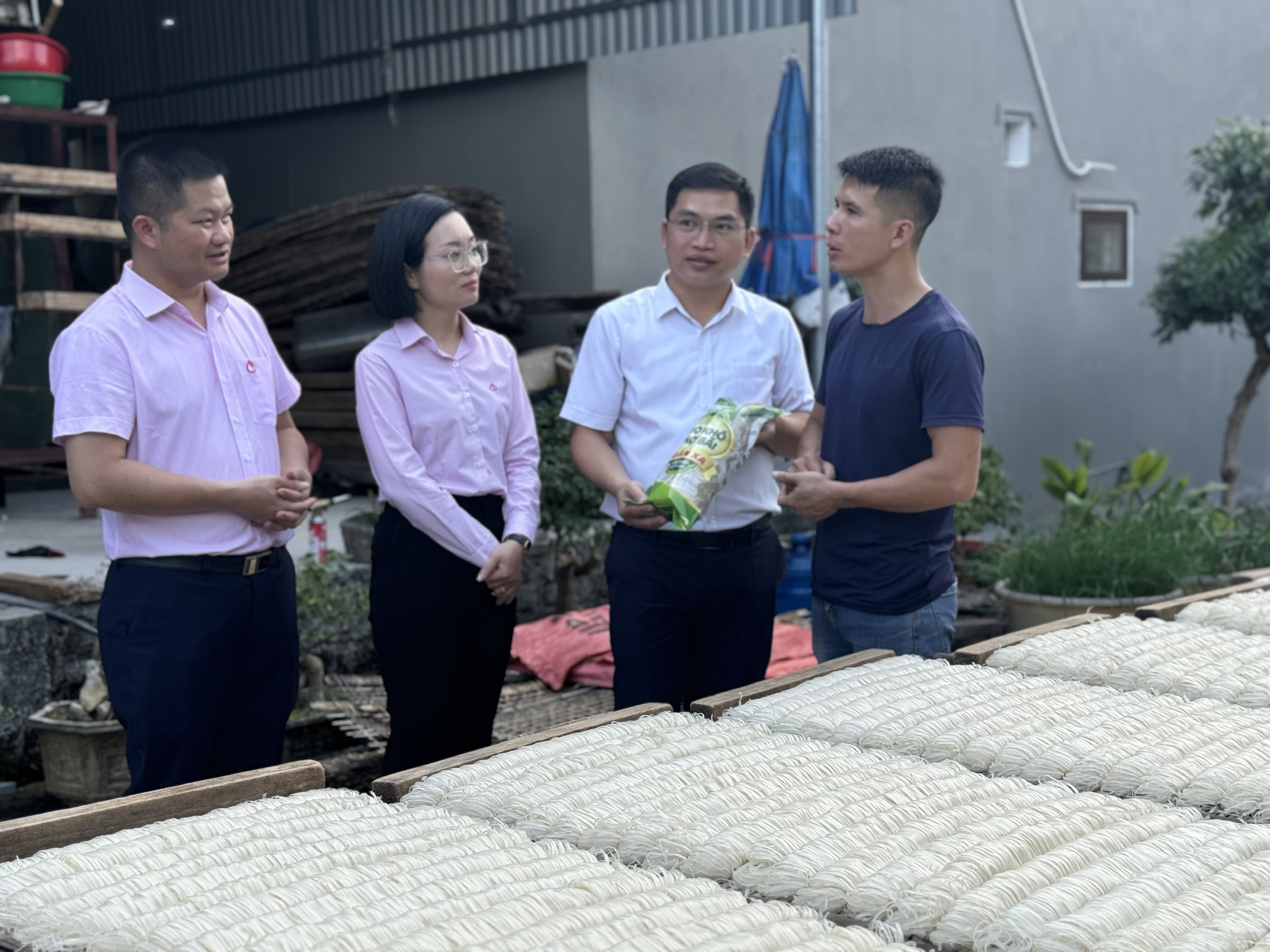 Người chủ tịch xã “đau đáu” với công tác giảm nghèo và tín dụng chính sách