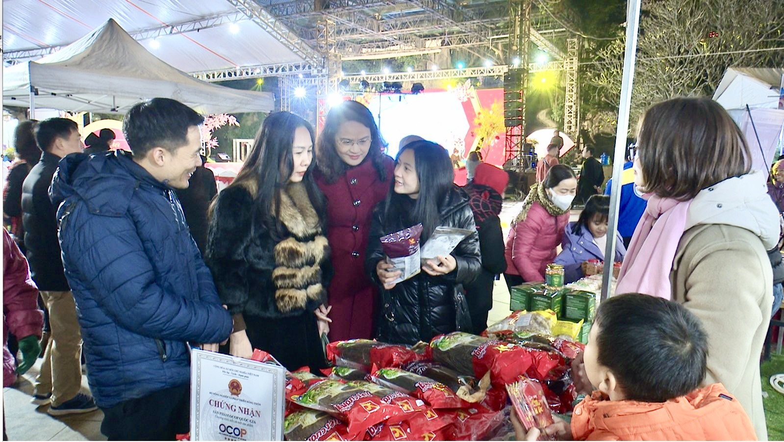 Nhiều hoạt động chăm lo về vật chất, tinh thần cho đoàn viên, người lao động Thái Nguyên