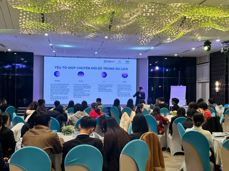 Đẩy mạnh đào tạo chuyển đổi số trong ngành du lịch