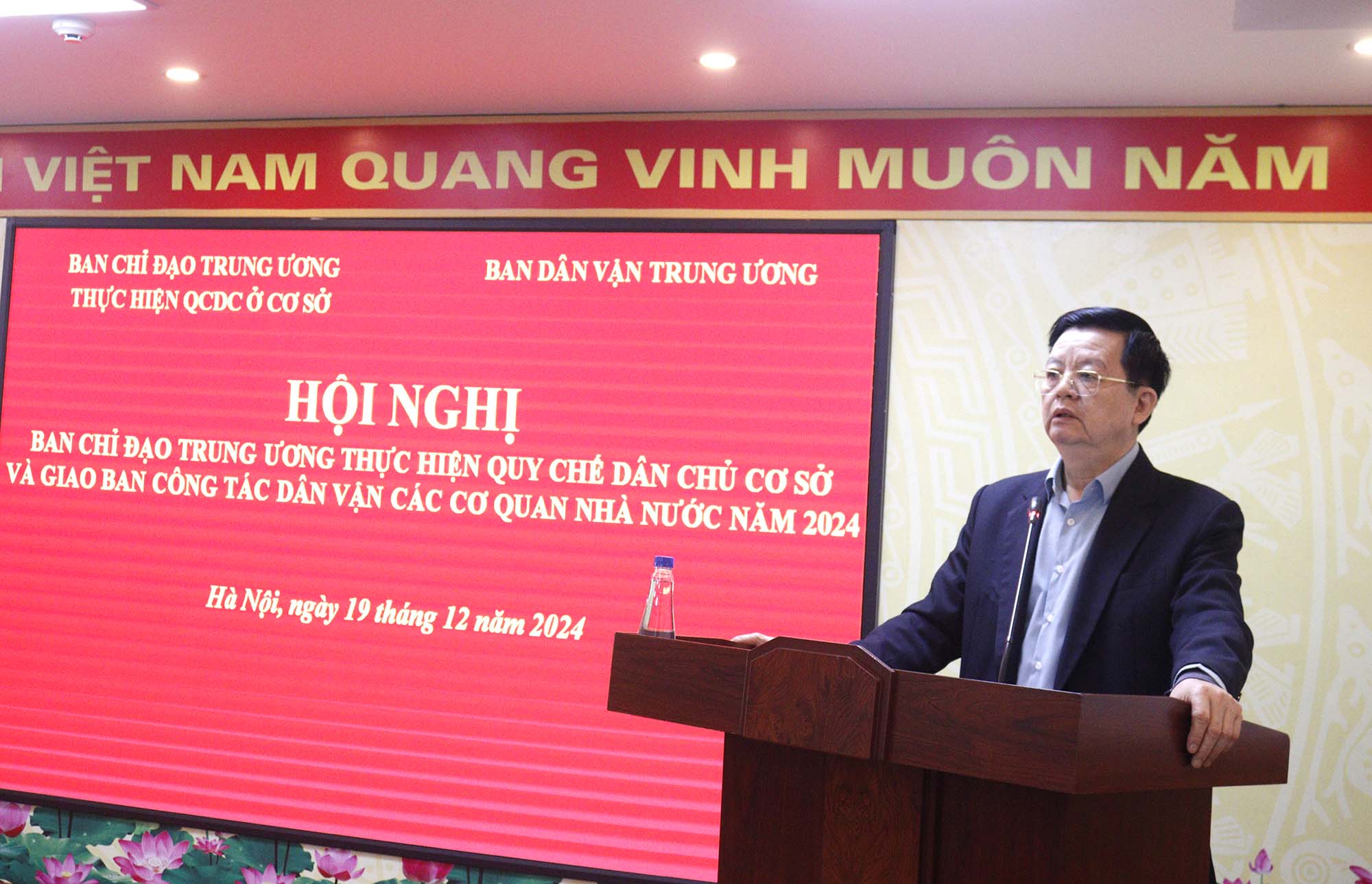 Phát huy dân chủ, thực hiện công khai, minh bạch trong sắp xếp, kiện toàn tổ chức bộ máy