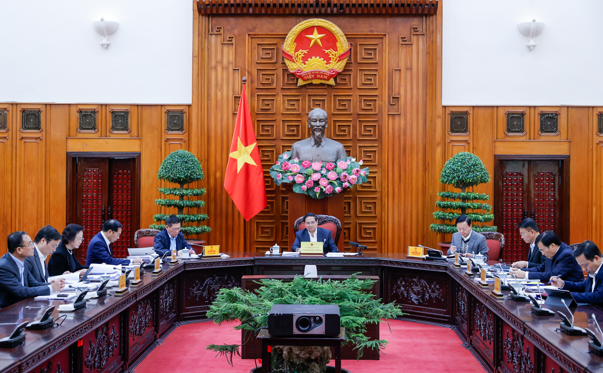 Họp Ban Chỉ đạo của Chính phủ tổng kết thực hiện Nghị quyết số 18-NQ TW