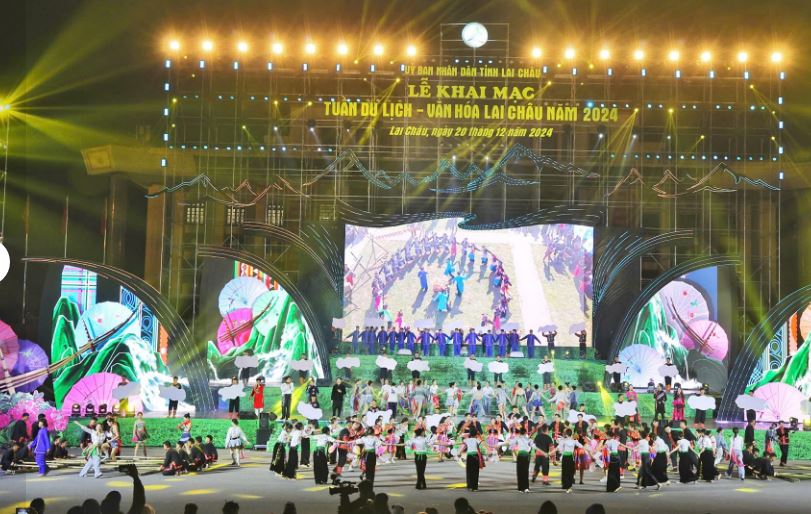 Tuần Du lịch – Văn hóa “Về với những đỉnh núi Lai Châu kỳ vĩ”