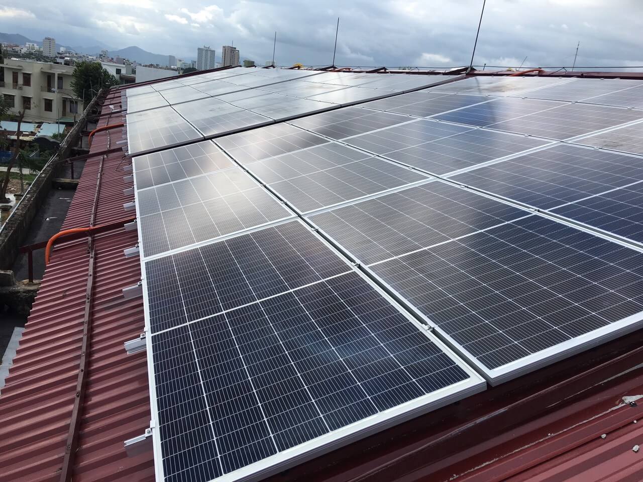 Cảnh báo sớm Pin mặt trời từ Việt Nam bị Mỹ áp thuế chống bán phá giá