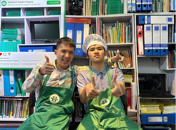 Xây dựng tương lai tươi sáng cho người tự kỷ