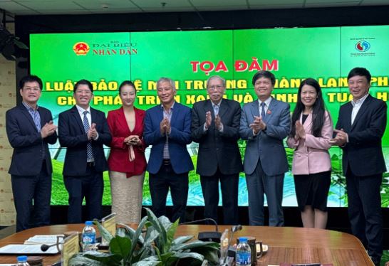 Tạo hành lang pháp lý cho phát triển xanh và kinh tế tuần hoàn