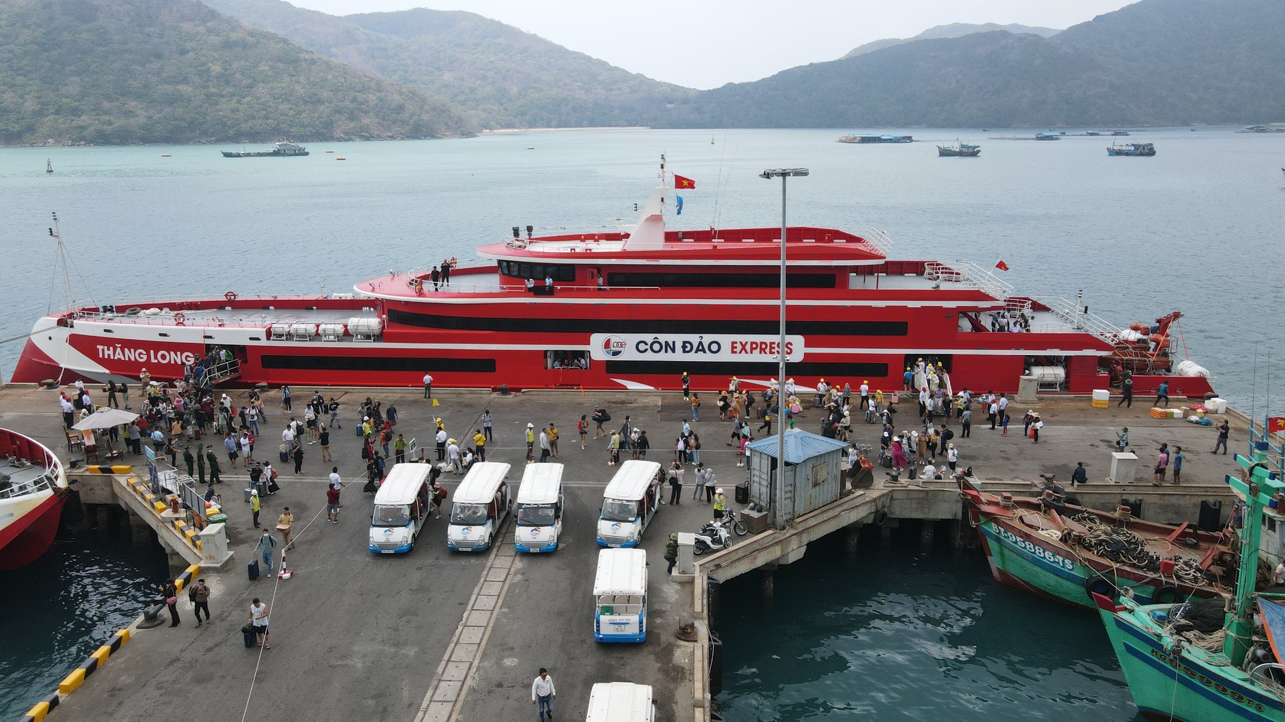 Tàu cao tốc Thăng Long bắt đầu vận hành lại trên tuyến Vũng Tàu - Côn Đảo từ ngày 7 2 2025