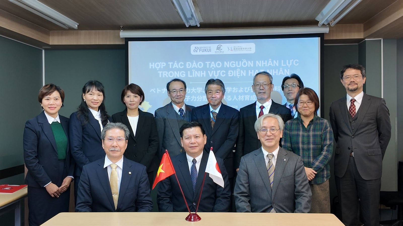 Đẩy mạnh hợp tác đào tạo nguồn nhân lực trong lĩnh vực điện hạt nhân