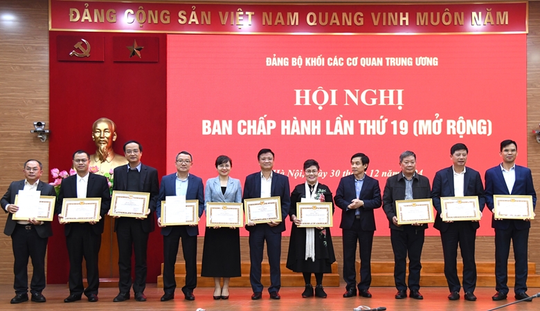 Đảng ủy Khối các cơ quan Trung ương tổng kết công tác năm 2024, triển khai nhiệm vụ năm 2025