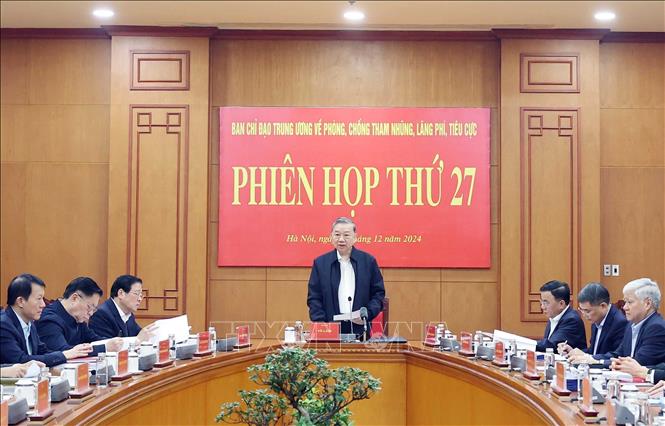 Tiếp tục triển khai mạnh mẽ công tác phòng, chống tham nhũng, lãng phí, tiêu cực