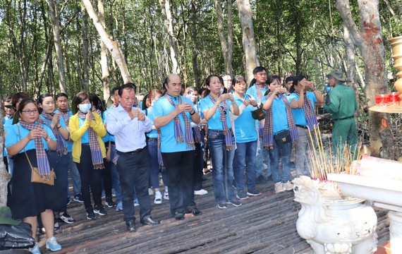 188 collectives and individuals honoured for following Uncle Ho’s example