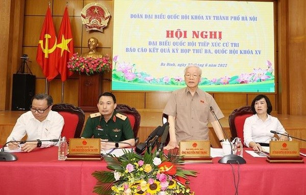 Party chief meets voters in Hanoi