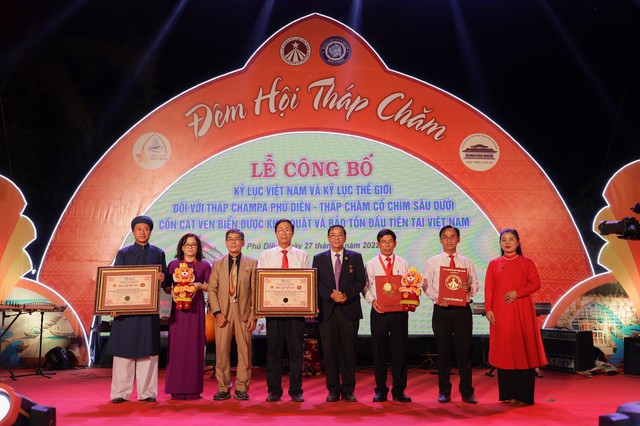 Ancient Cham tower in central Thua Thien – Hue province announced as world record