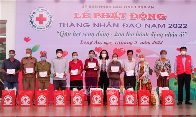Nearly VND770 billion mobilized to help over one million disadvantaged people