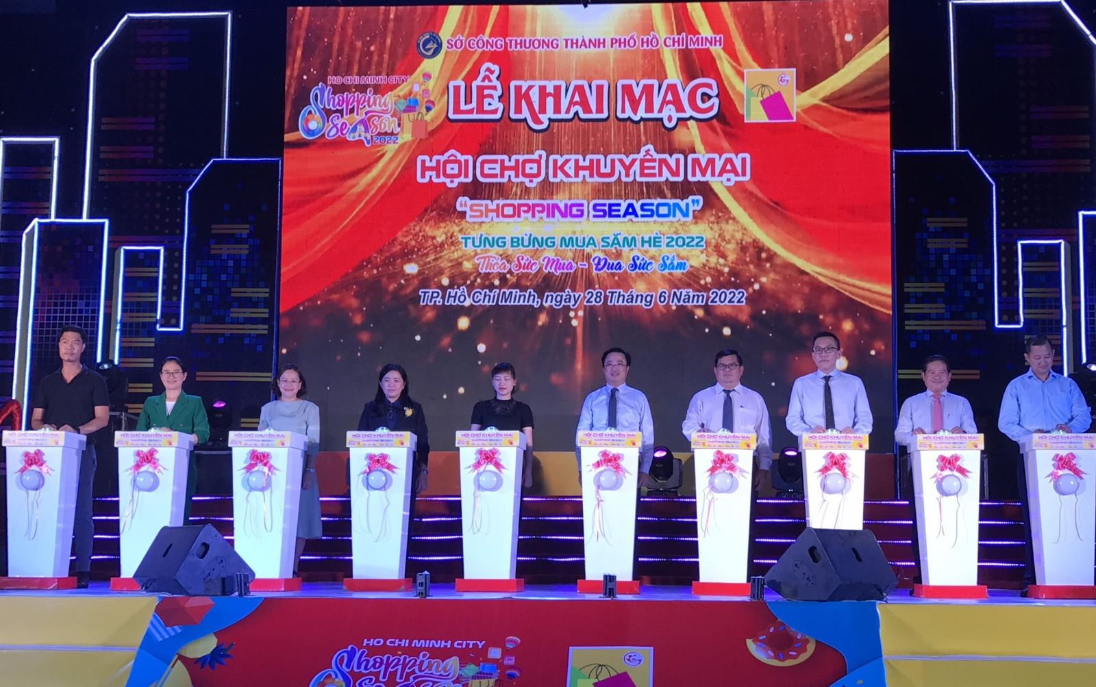 Ho Chi Minh City opens Shopping Season