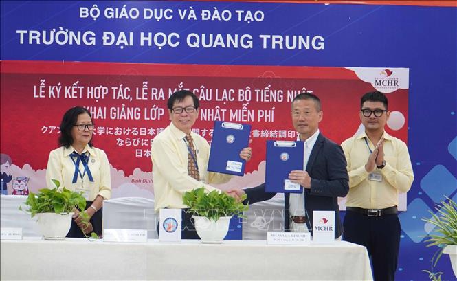Cooperation programme on human resource training signed