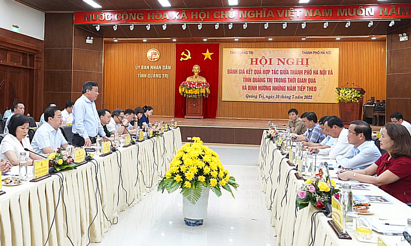 Hanoi and Quang Tri promote cooperation in all fields