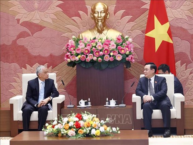 Vietnam considers strengthening ties with Laos top priority top legislator