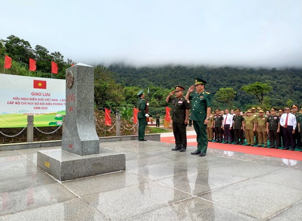 Vietnamese, Lao border guards engage in friendship exchange