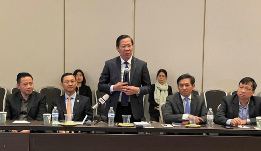 Vietnamese young intellectuals, businesses in US called for investing in HCMC