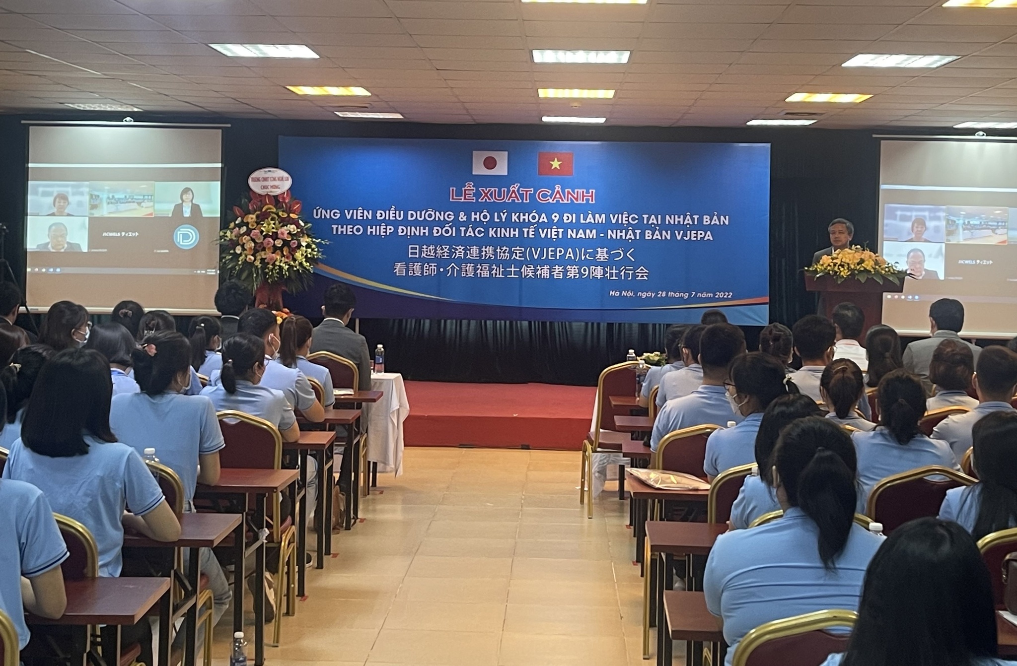 150 Vietnamese and caregivers sent to work in Japan