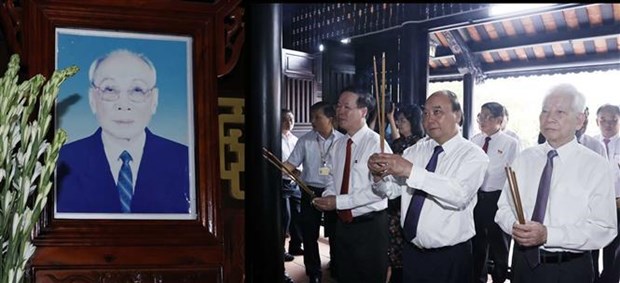 Leaders pay homage to late State Council Chairman Vo Chi Cong on birth anniversary
