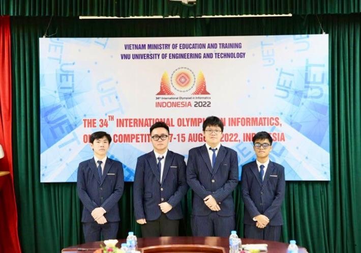 Vietnam wins four medals at Int’l Informatics Olympiad