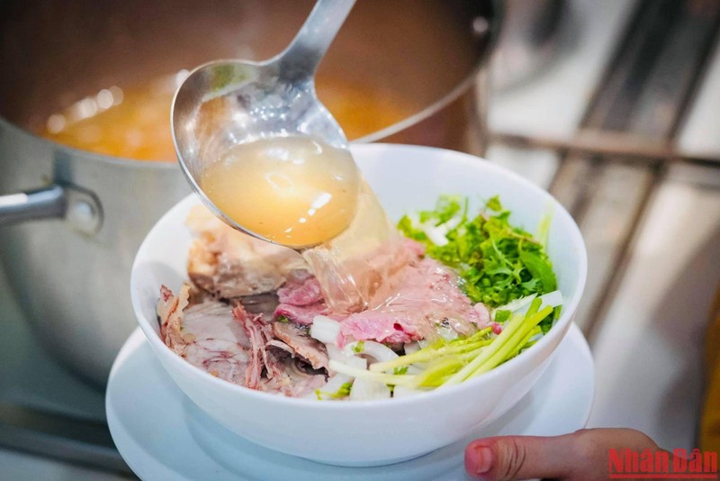Vietnam listed among best global destinations for foodies