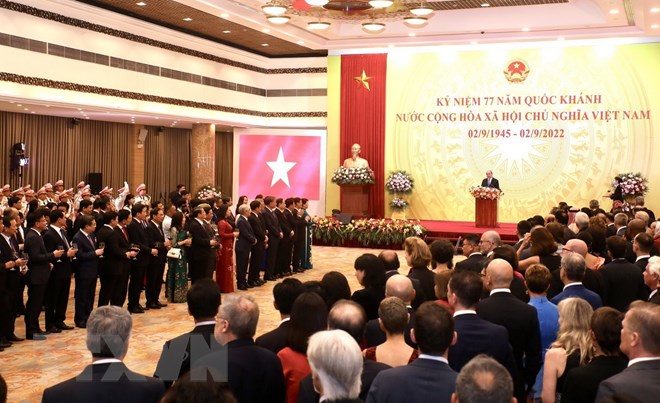 State leader hosts ceremony marking 77th National Day