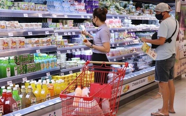 Eight-month revenue from retail, services up 19 3
