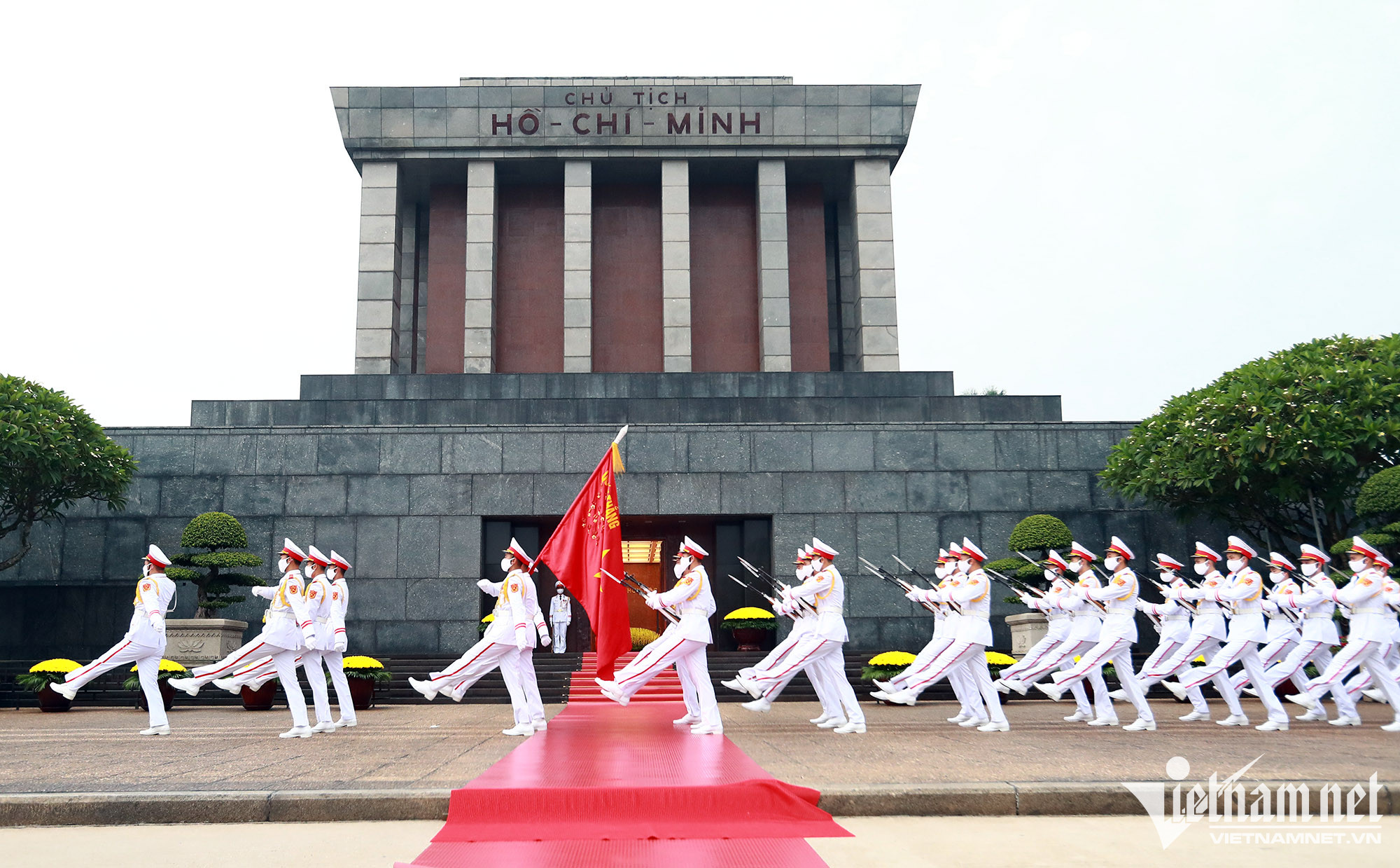 Nearly 29,000 visitors visit Ho Chi Minh Mausoleum on National Day