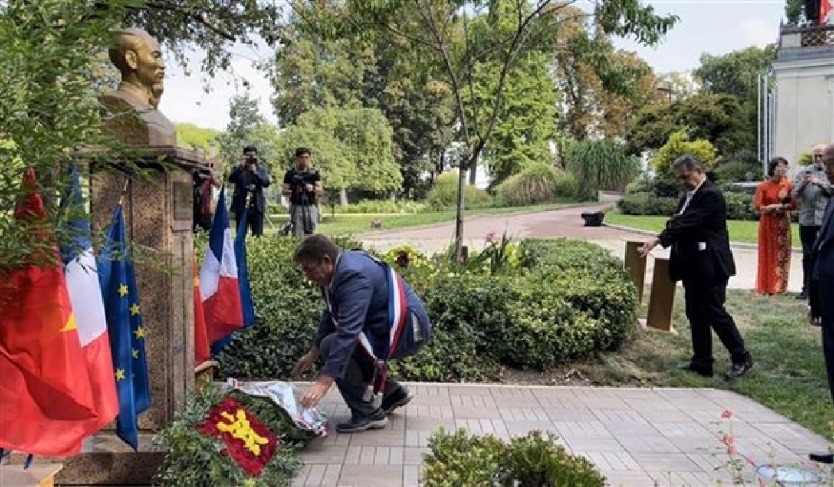President Ho Chi Minh remembered on National Day in France
