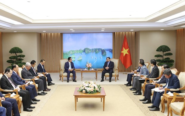 PM receives Governor of Phnom Penh